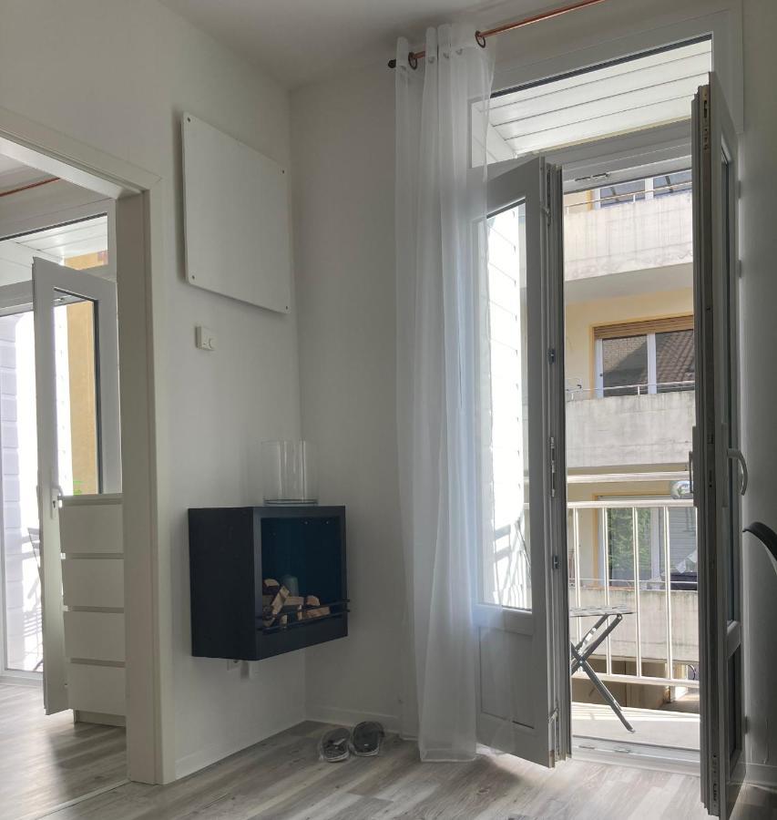 Living At Saarpartments - Adultsonly - Business & Holiday Homes With Kitchen For Long- And Short Term Stay, 3 Min To St Johanner Markt And Points Of Interest ซาร์บรึคเคน ภายนอก รูปภาพ